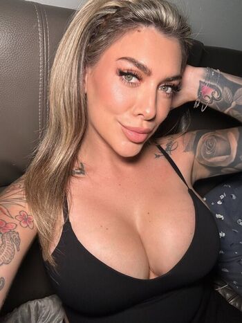Full leaked Ana lorde private onlyfans photo