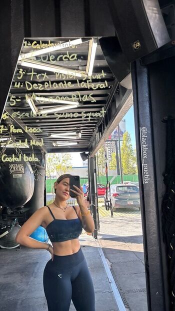 Full leaked Anaa palazi page private onlyfans photo