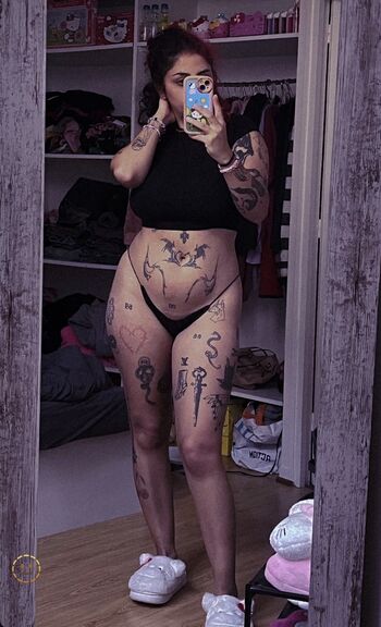 Full leaked Anaailedepoulet private onlyfans photo