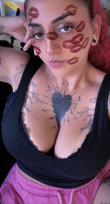 Full leaked Anaailedepoulet private onlyfans photo
