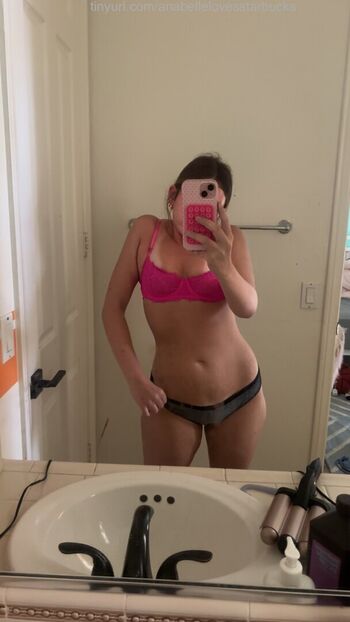 Full leaked Anabellelovesstarbucks private onlyfans photo