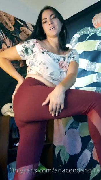 Full leaked Anacondanoire private onlyfans photo