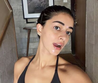Full leaked Ananya pandey private onlyfans photo