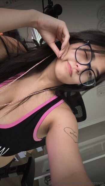 Full leaked Andii private onlyfans photo
