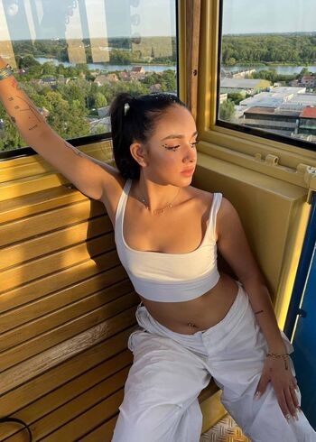 Andrea Apalazon