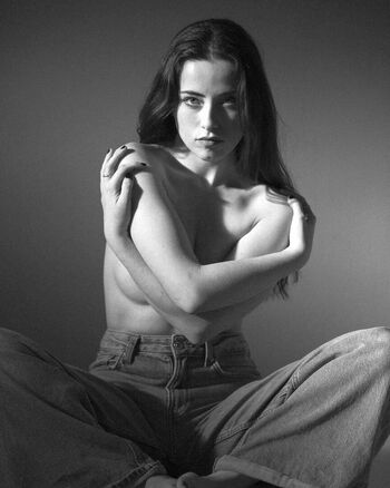 Full leaked Ane rot page private onlyfans photo