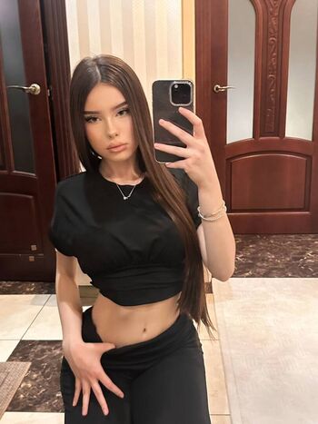 Full leaked Aneylyverst page private onlyfans photo