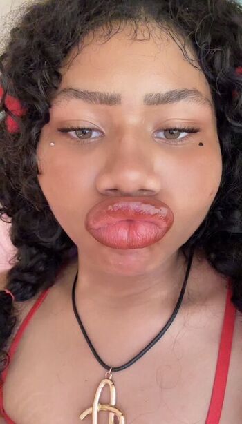 Full leaked Angel leonora ogukwe private onlyfans photo