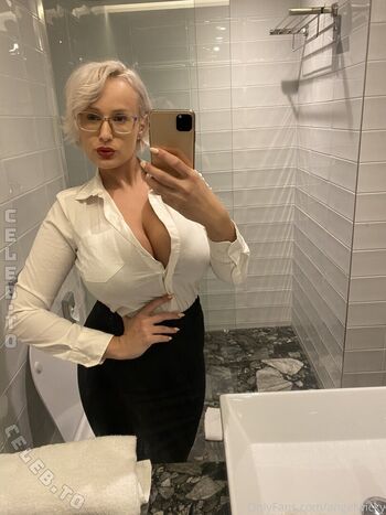 Full leaked Angel wicky  page private onlyfans photo
