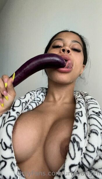 Full leaked Angel private onlyfans photo