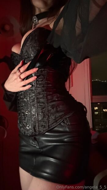 angela_5