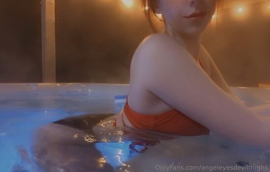 AngelEyesDevilThighs