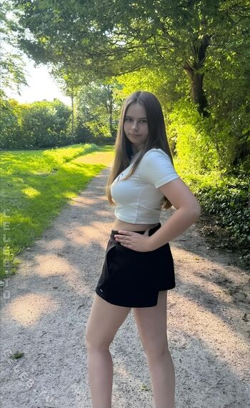 Full leaked Angelina dehlow private onlyfans photo