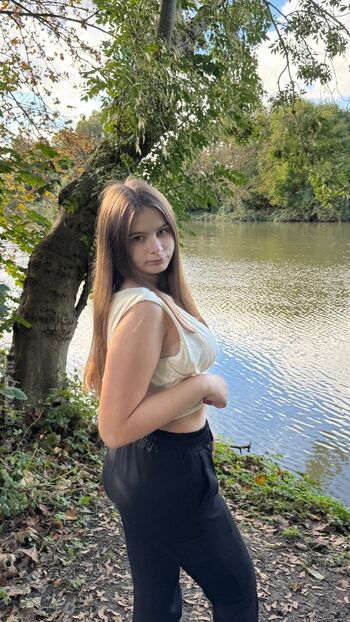 Full leaked Angelina dehlow private onlyfans photo