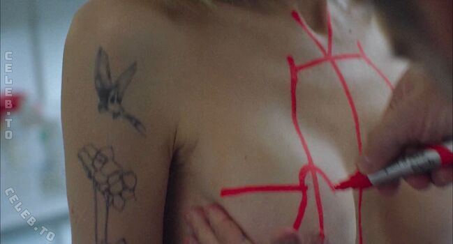 Full leaked Angelina jolie private onlyfans photo