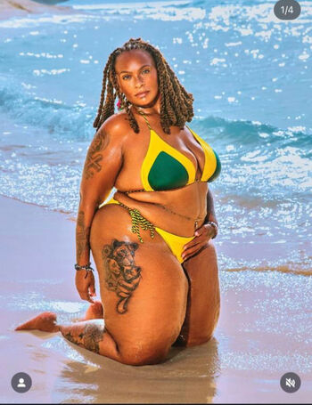 Full leaked Angelthequeen private onlyfans photo