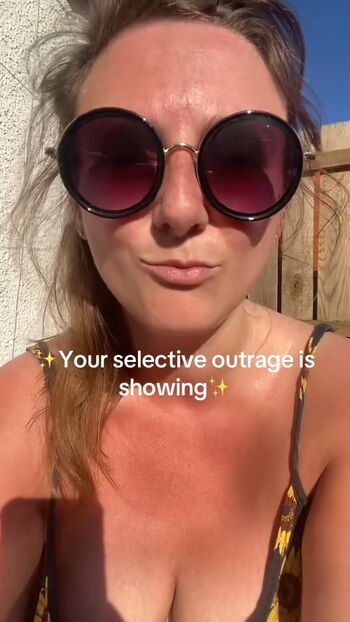Full leaked Angryweewifey private onlyfans photo