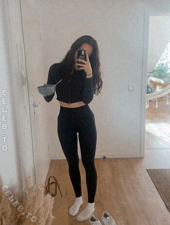 Full leaked Anica zimmermann private onlyfans photo