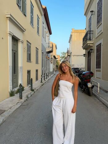 Full leaked Aniela leon private onlyfans photo