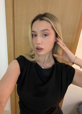 Full leaked Anisimova anastasia private onlyfans photo