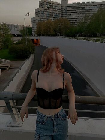 anita_raev