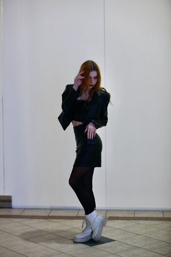 anita_raev