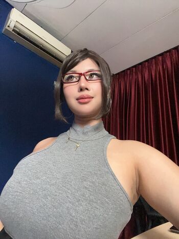 Full leaked Anizu chie page private onlyfans photo