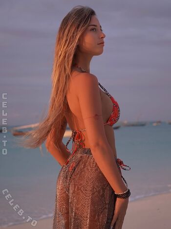 Full leaked Anja bnsh private onlyfans photo