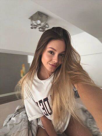 Full leaked Anna stoliar private onlyfans photo