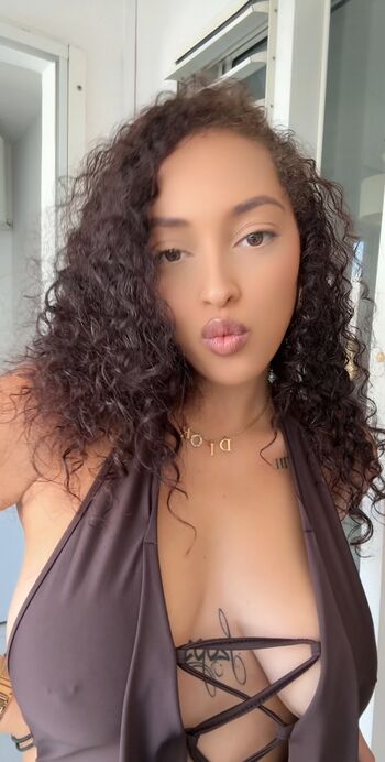 Full leaked Annaaeeelle private onlyfans photo