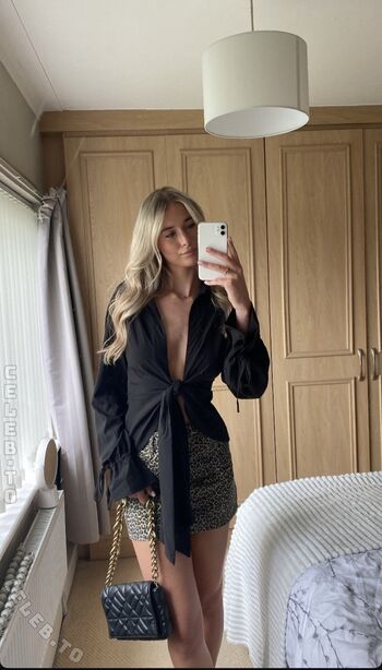 Full leaked Annabelle disley private onlyfans photo