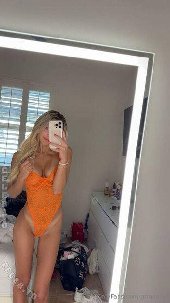 Full leaked Annakatievip private onlyfans photo