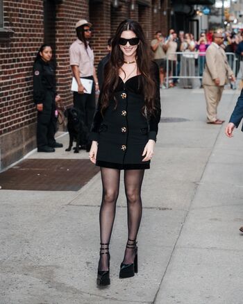 Full leaked Anne hathaway page private onlyfans photo