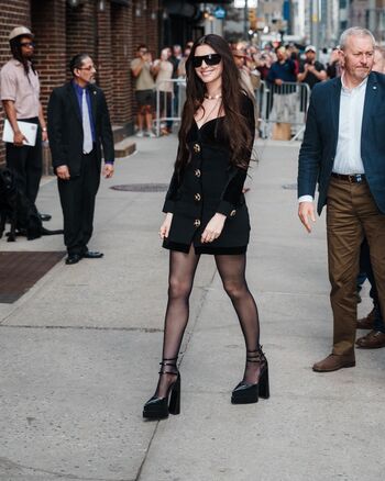 Anne Hathaway