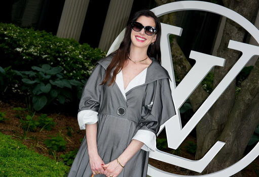 Full leaked Anne hathaway page private onlyfans photo
