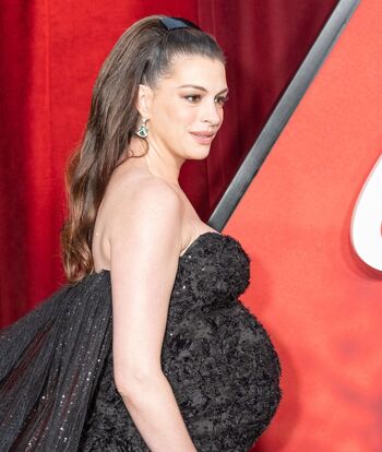 Full leaked Anne hathaway private onlyfans photo