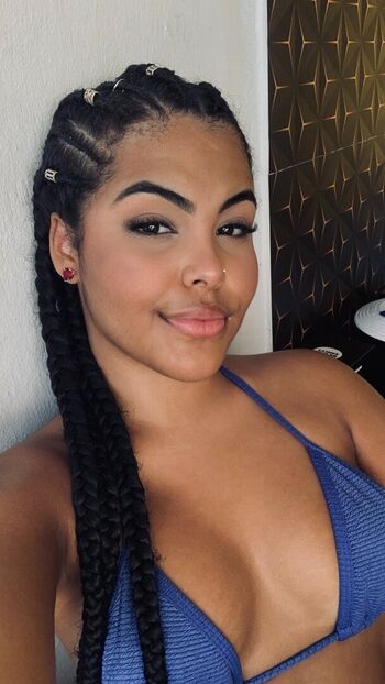 Full leaked Annecaampina private onlyfans photo