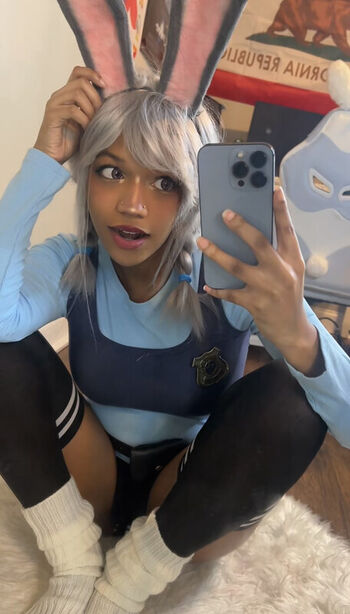 Full leaked Annie grenson private onlyfans photo