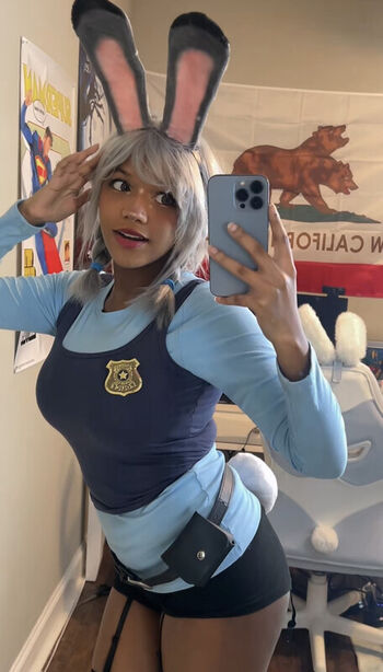 Full leaked Annie grenson private onlyfans photo