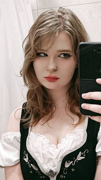 Full leaked Annie ways page private onlyfans photo