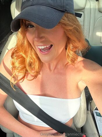 Full leaked Anniecharlottefree private onlyfans photo