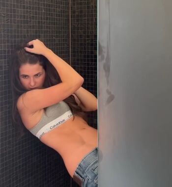 Full leaked Annika koser private onlyfans photo