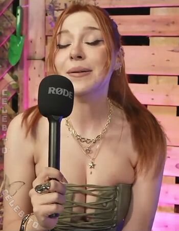 Full leaked Annitheduck private onlyfans photo