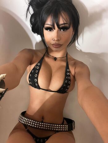 Full leaked Anoraseduces page private onlyfans photo