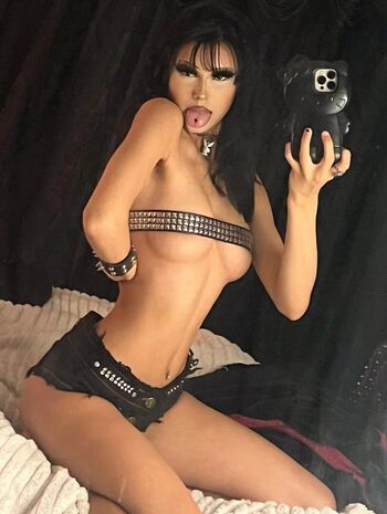 Full leaked Anoraseduces private onlyfans photo