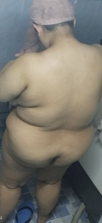 Full leaked Anouk bustyy private onlyfans photo