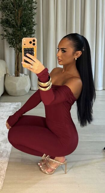 Full leaked Anouk grm private onlyfans photo