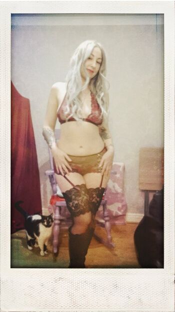 Full leaked Anunna healing page private onlyfans photo