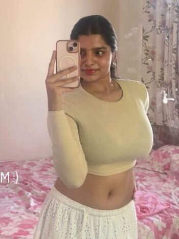 Full leaked Anushka deokate private onlyfans photo