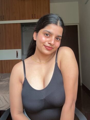 Full leaked Anushka deokate page private onlyfans photo